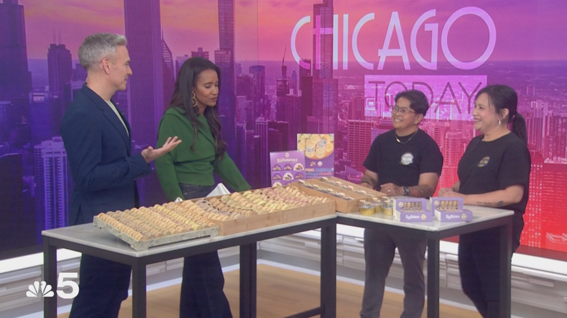 Translation missing: en.sections.video_two.load_video